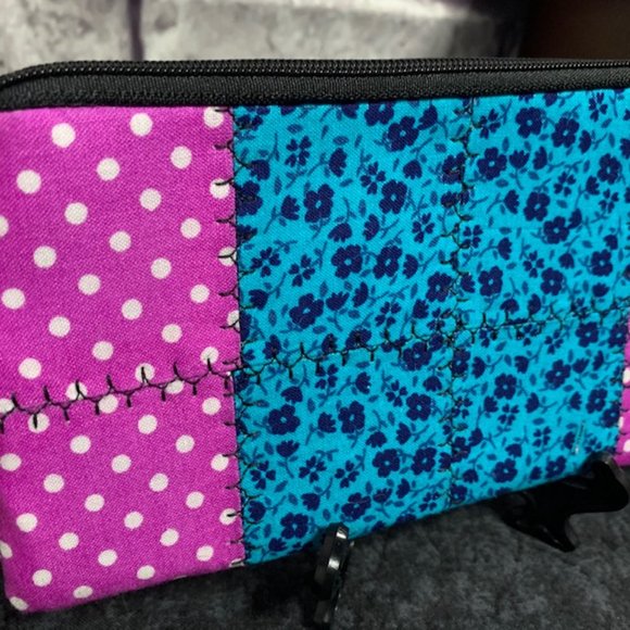 Handmade Quilted Wallet/Pouch - Picture 2 of 7